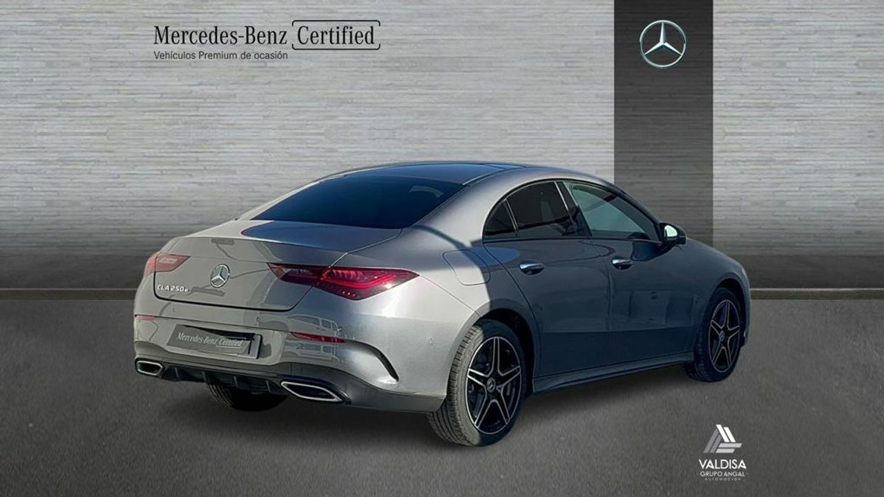 mercedes cla 2024 / foto grande (2)