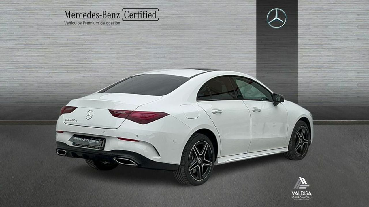 mercedes cla 2024 / foto grande (2)