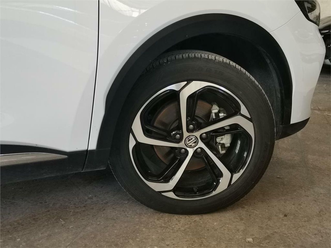 MG eHS 1.5T-GDI PHEV Luxury - Foto 2