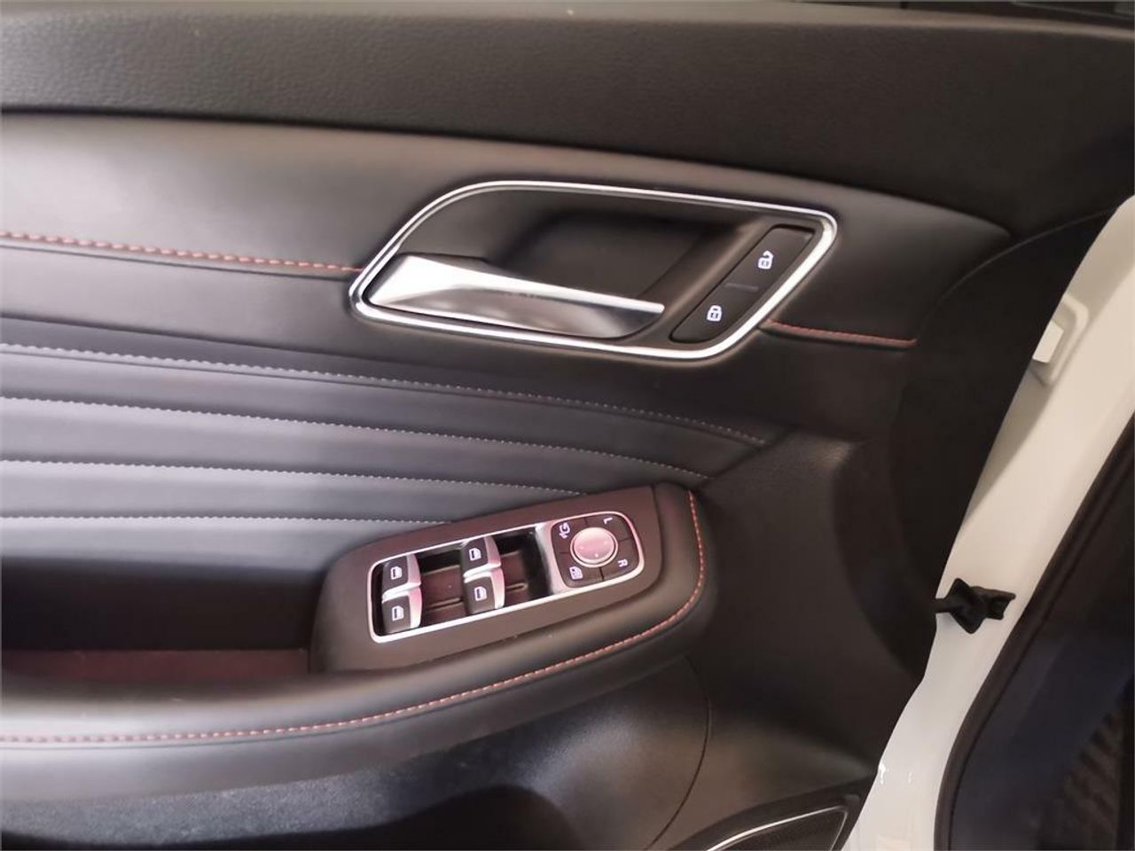 MG eHS 1.5T-GDI PHEV Luxury - Foto 2