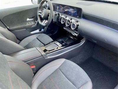 Mercedes Clase A 250 e con tecnología híbrida EQ