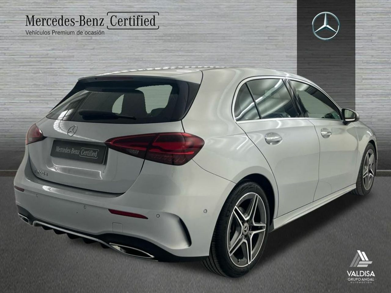 Mercedes Clase A 200 d Compacto - Foto 2