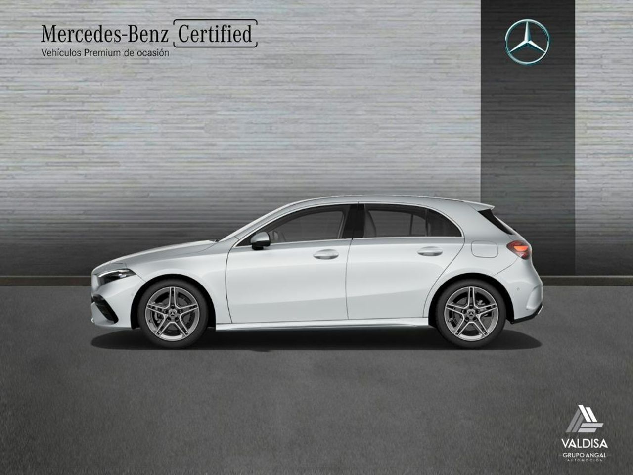 Mercedes Clase A 200 d Compacto - Foto 2