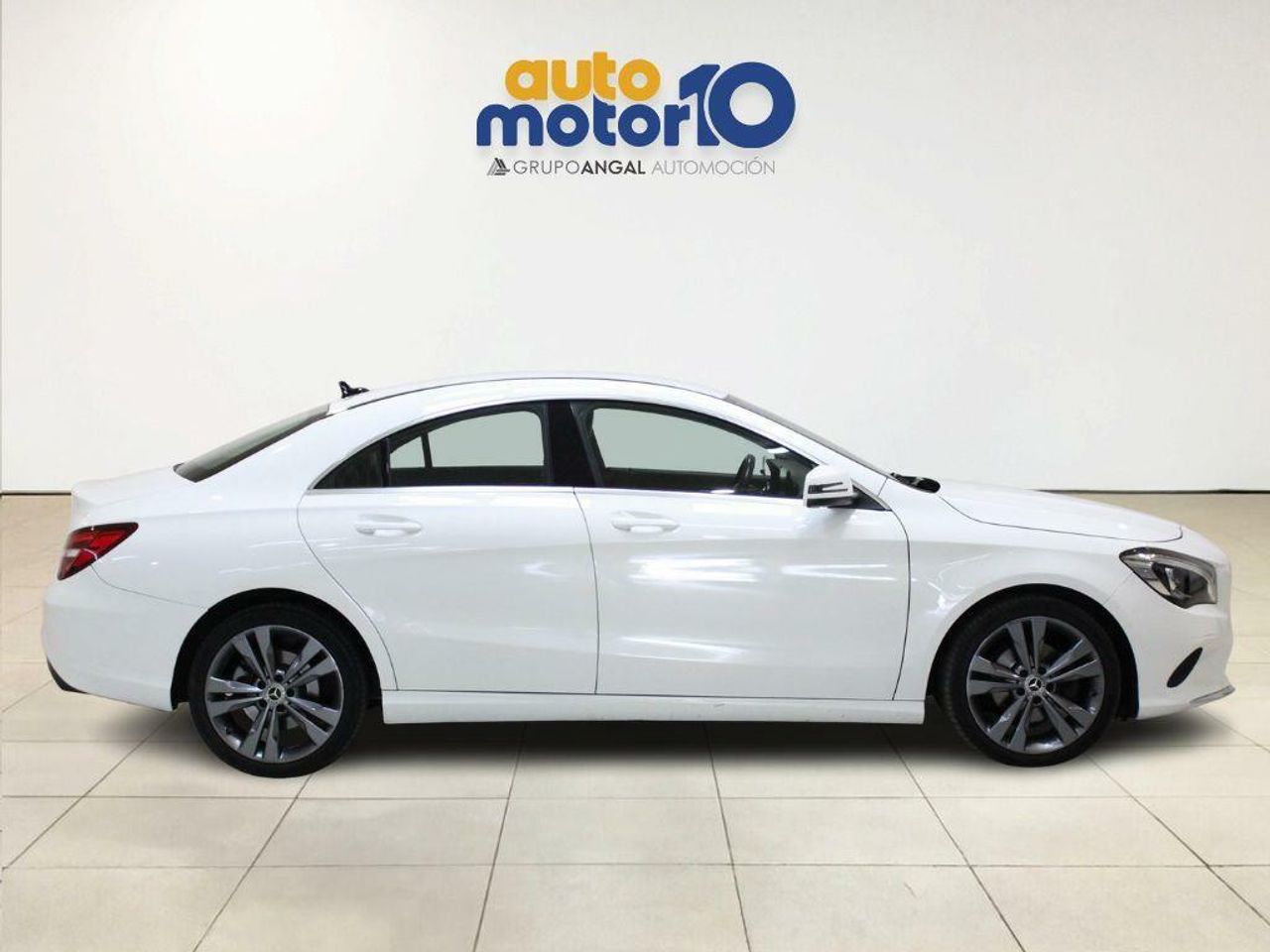 Mercedes CLA 200 d - Foto 2