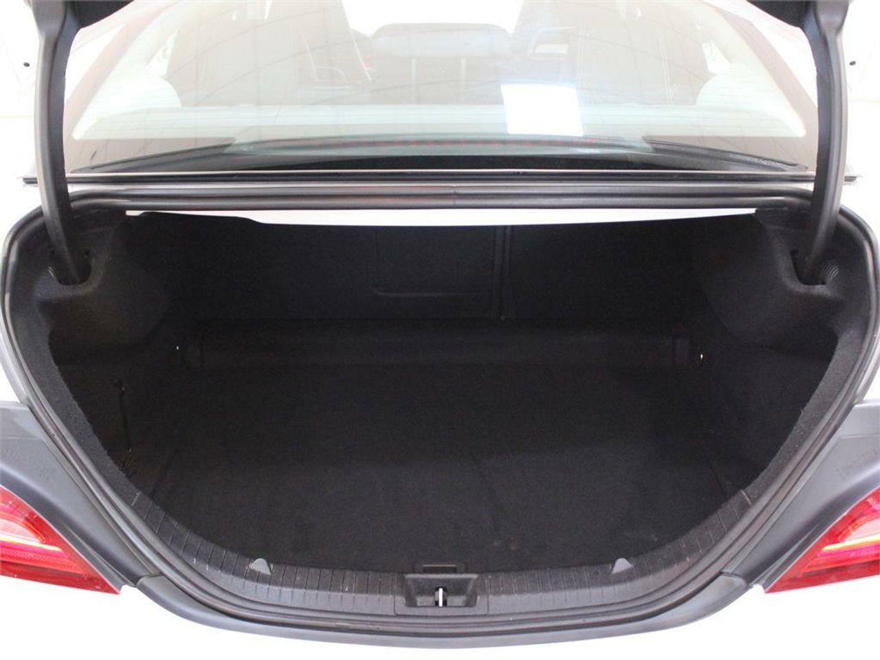 Mercedes CLA 200 d - Foto 2