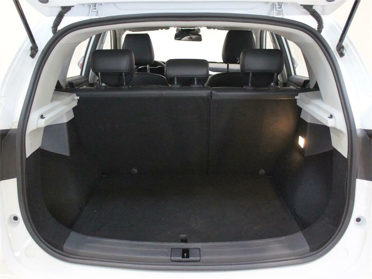 MG ZS 1.5 Luxury - Foto 2
