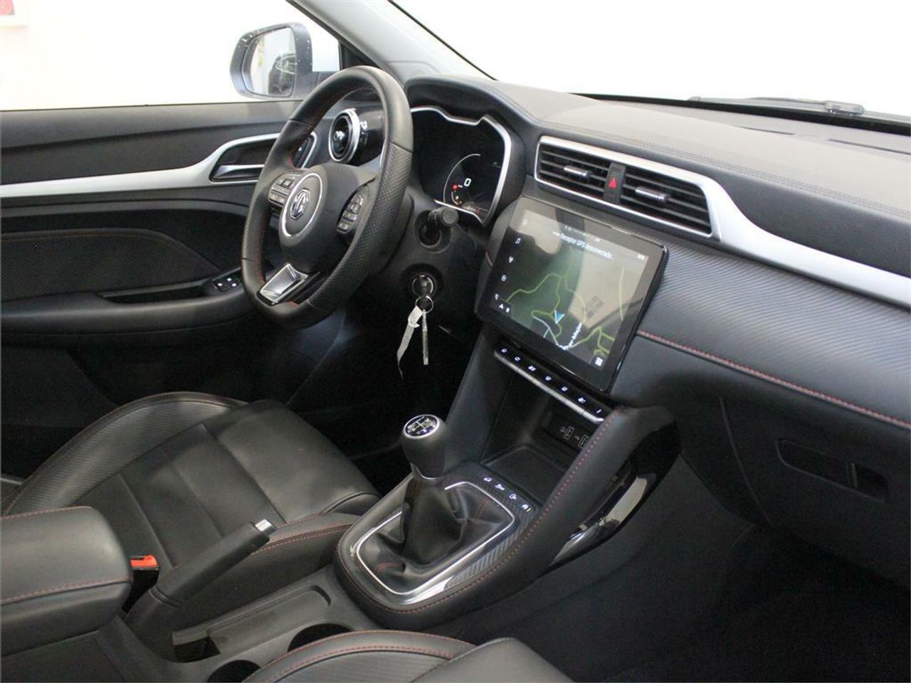 MG ZS 1.5 Luxury - Foto 2