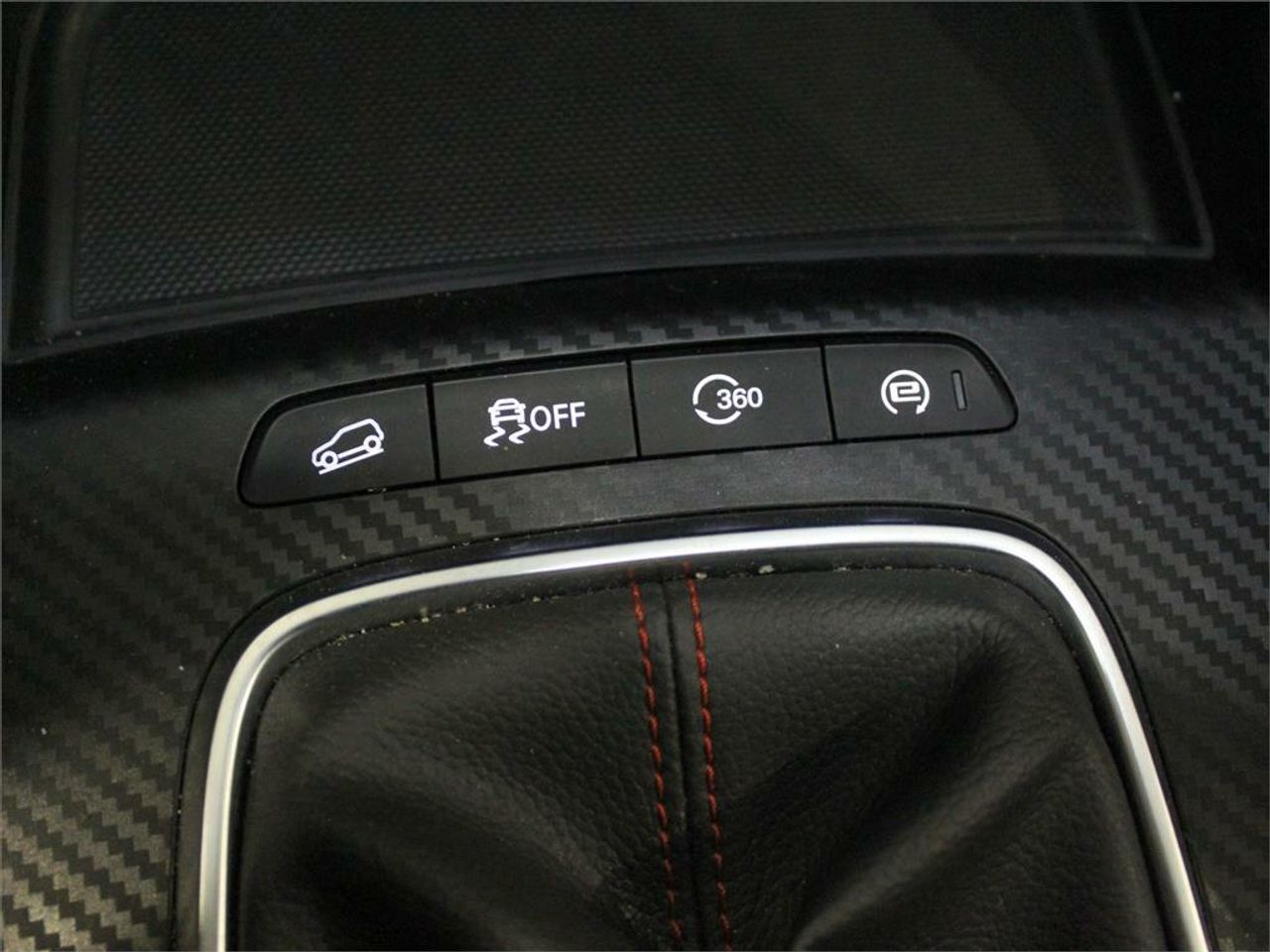 MG ZS 1.5 Luxury - Foto 2