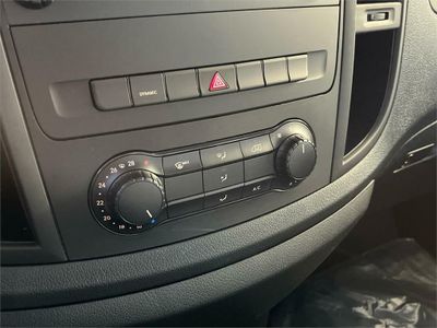 Mercedes Vito e-Vito 112 Furgón Larga