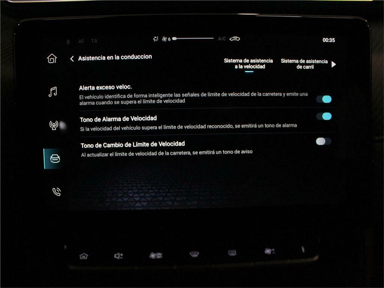MG ZS 1.5 Luxury - Foto 2