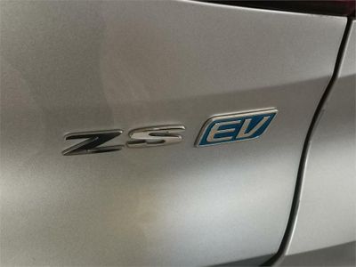 MG ZS EV Luxury Long Range OBC 6,6KW