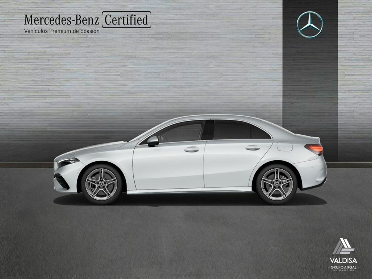mercedes clase a 2023 / foto grande (3)