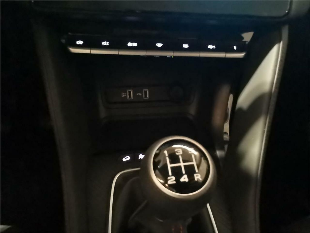 MG ZS 1.5 Luxury - Foto 2