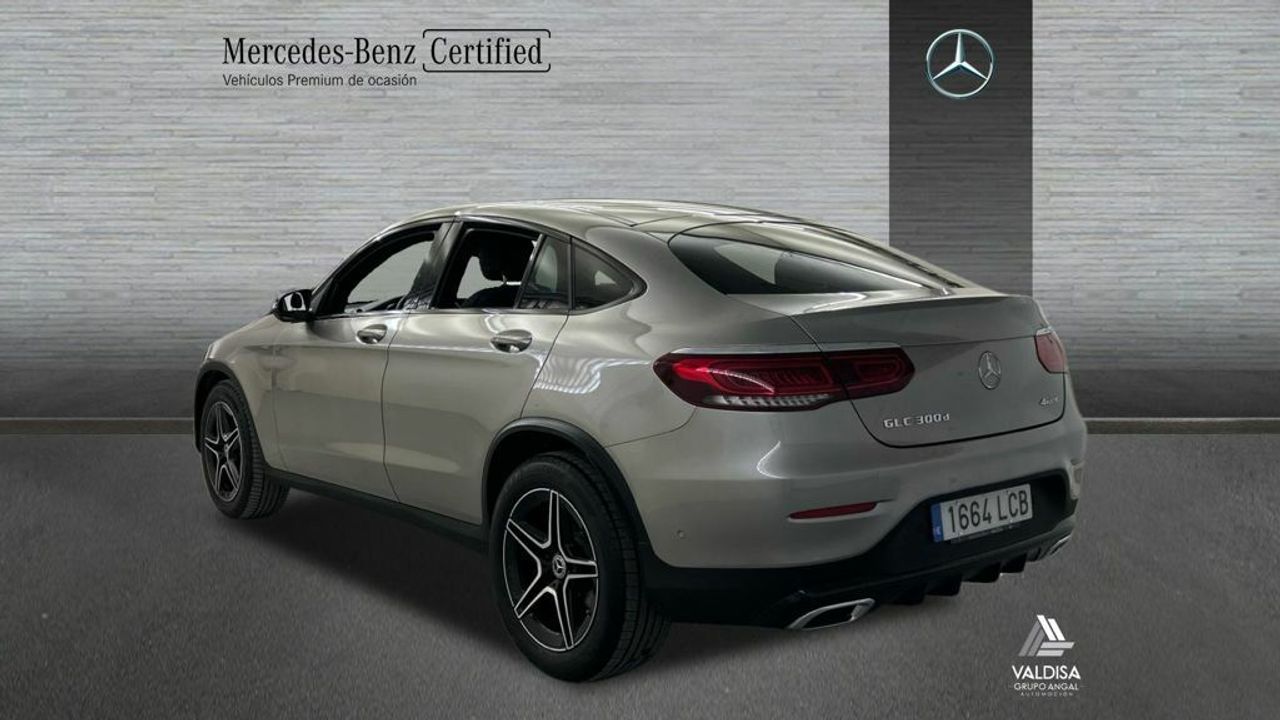 Mercedes GLC 300 d 4Matic AMG Line (EURO 6d) - Foto 2