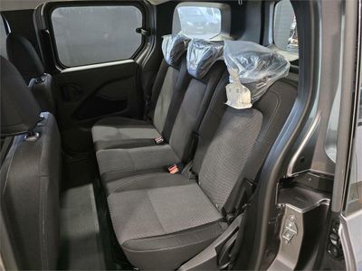 Mercedes Citan eCitan Tourer Pro