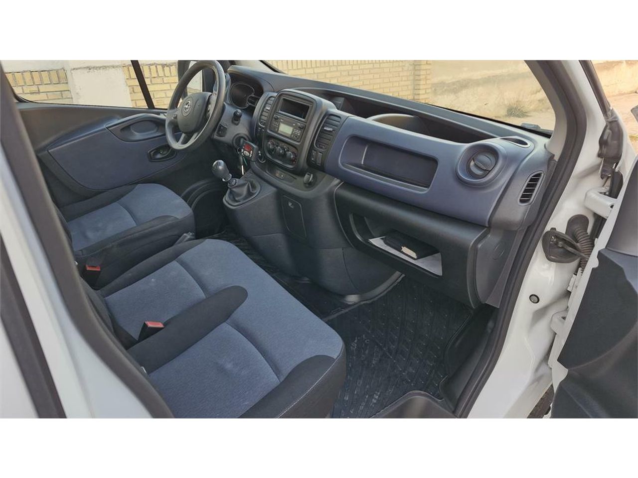 Opel Vivaro 1.6CDTI 88kW (120CV) Expressio L1H1 2.7t - Foto 2
