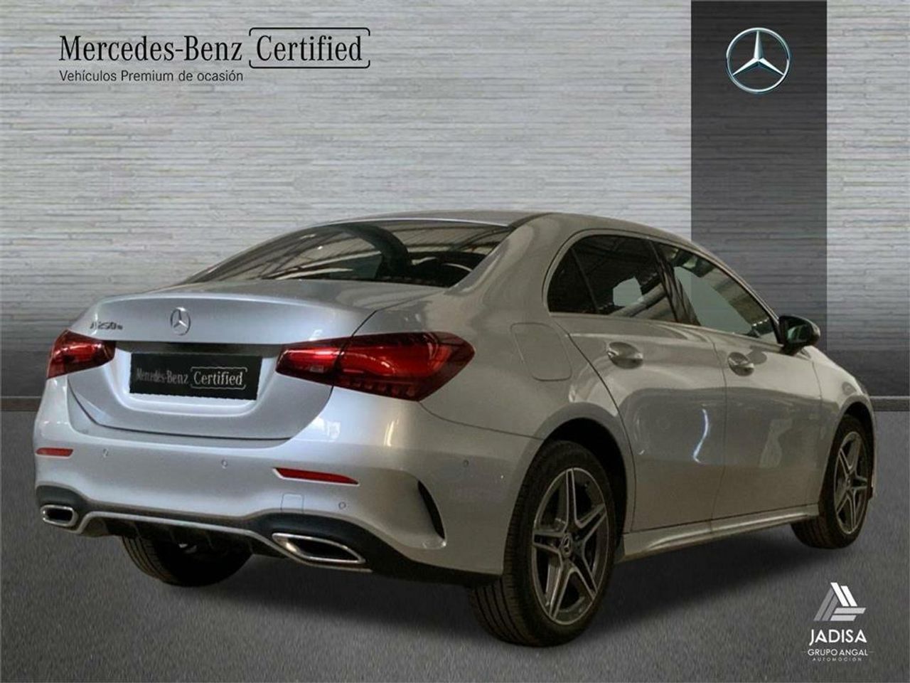 Mercedes Clase A 250 e Sedán - Foto 2