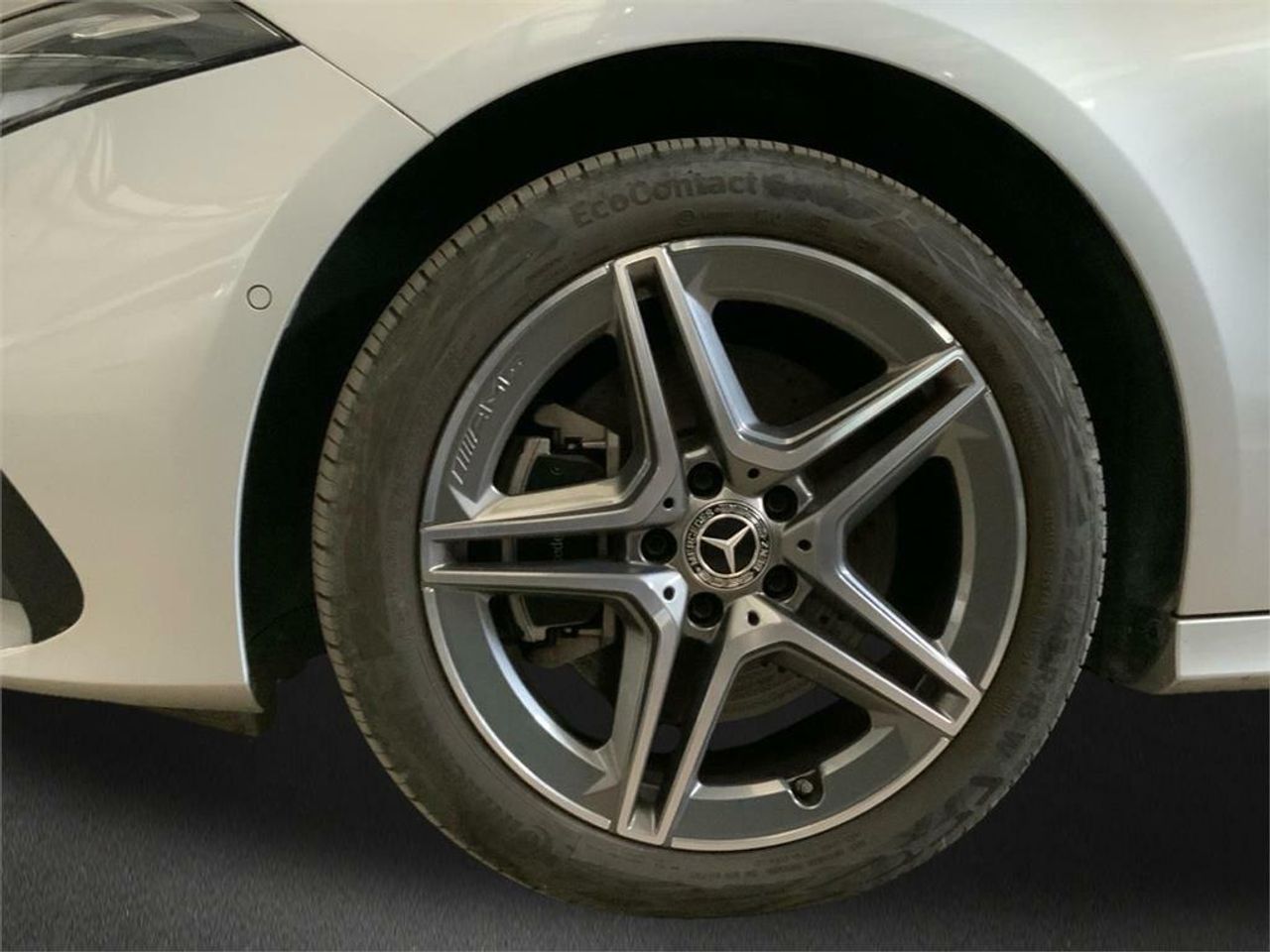 Mercedes Clase A 250 e Sedán - Foto 2