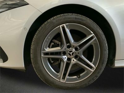 Mercedes Clase A 250 e Sedán
