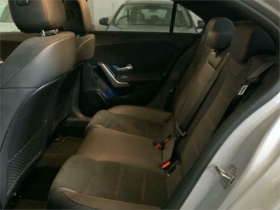 Mercedes Clase A 250 e Sedán