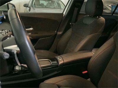 Mercedes Clase A 250 e Sedán
