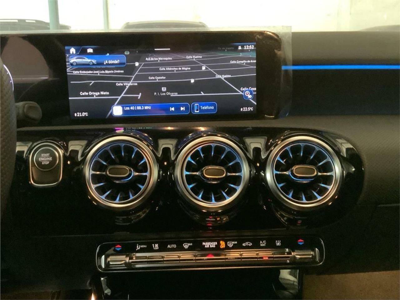 Mercedes Clase A 250 e Sedán - Foto 2