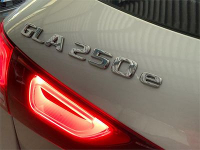 Mercedes GLA 250 e