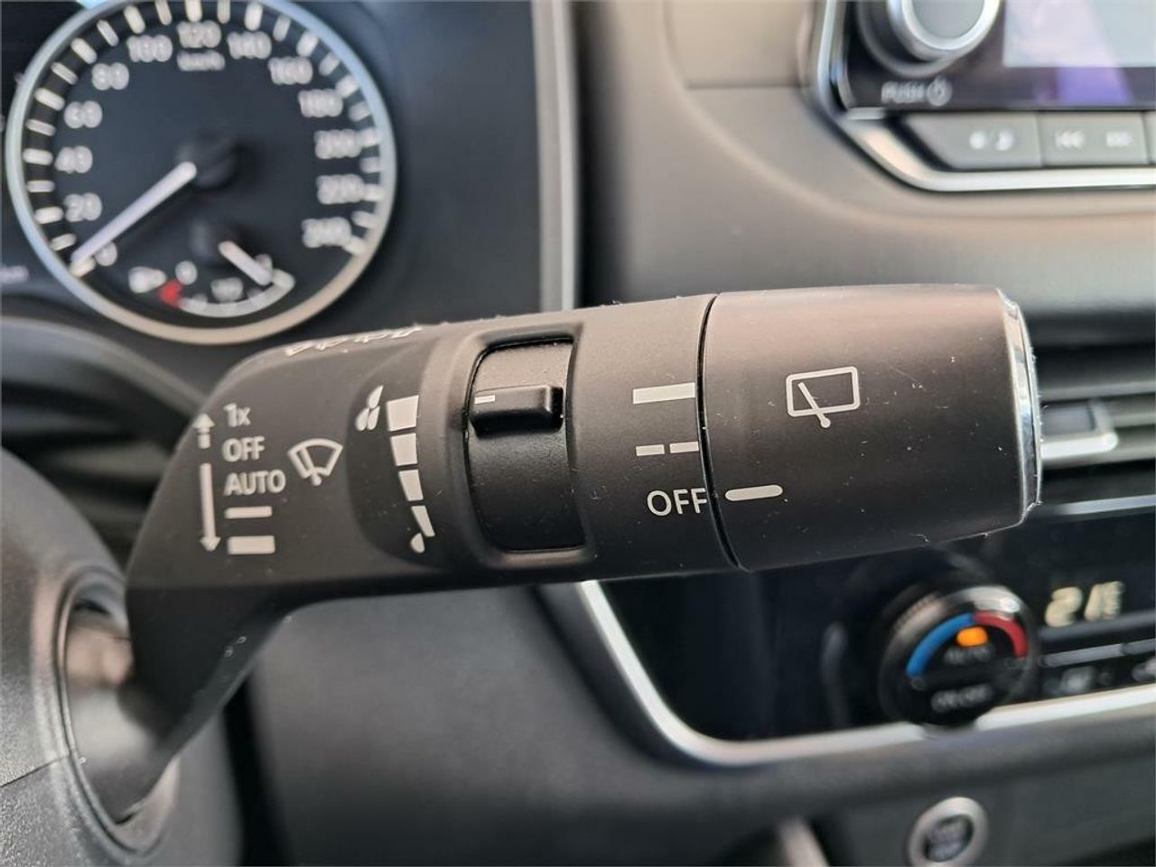 Nissan Qashqai DIG-T 103kW (140CV) mHEV 4x2 Acenta - Foto 2