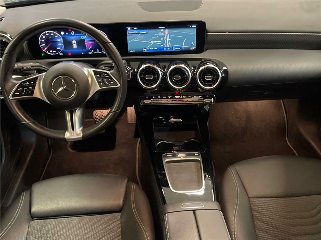 Mercedes Clase A 180 d - Foto 2