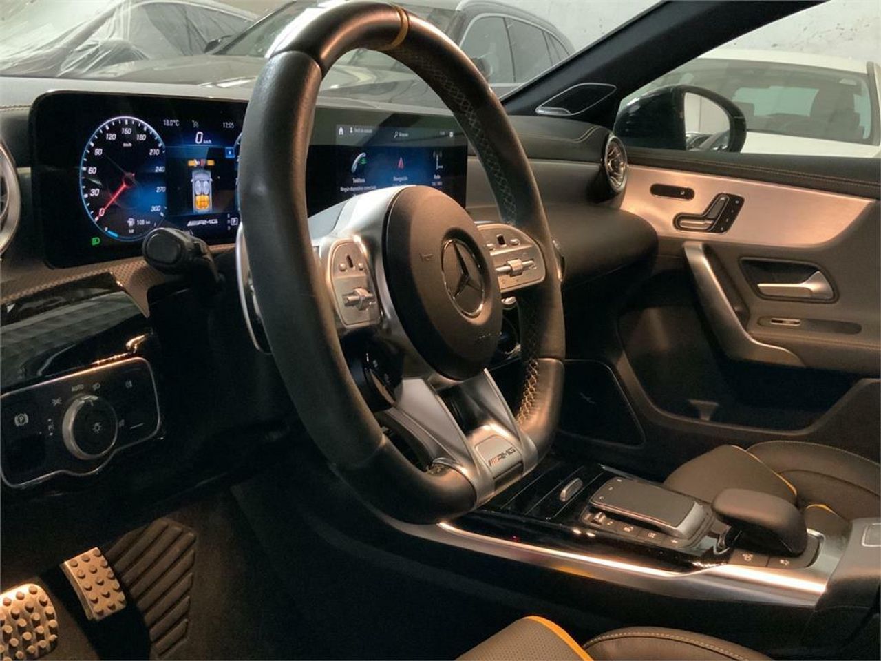 Mercedes Clase A Mercedes-AMG A 45 S 4MATIC+ - Foto 2