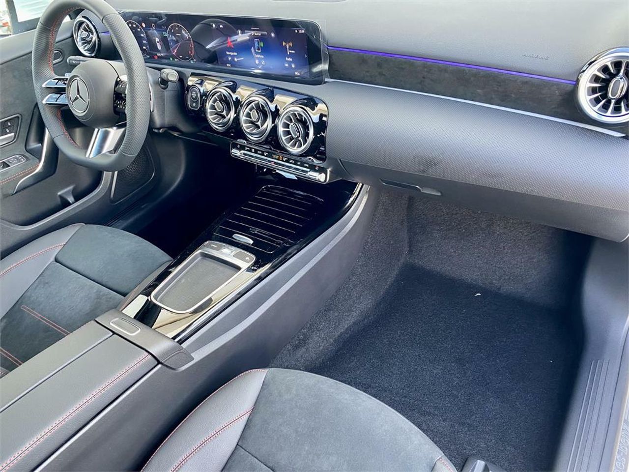 Mercedes Clase A 180 d - Foto 2