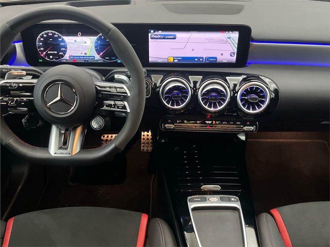 Mercedes Clase A Mercedes-AMG A 35 4MATIC Compacto - Foto 2