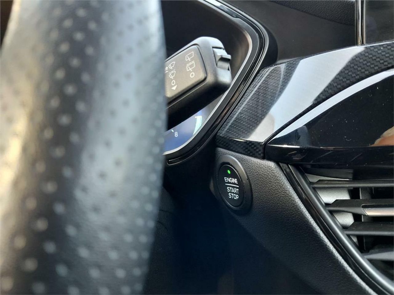 Ford Kuga ST-Line 1.5T EcoBoost 110kW (150CV) - Foto 2