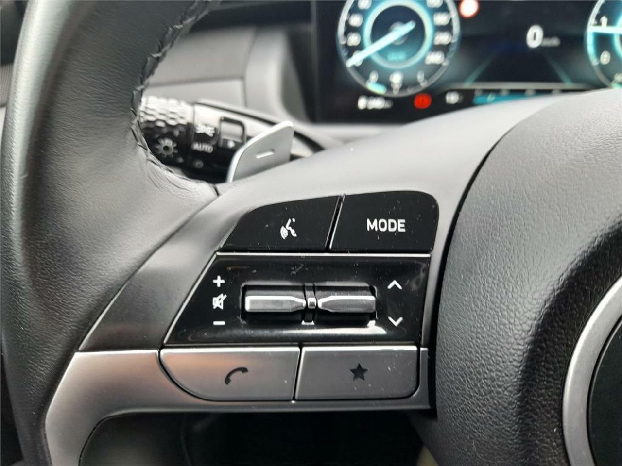 Hyundai Tucson 1.6 CRDI 100kW (136CV) 48V Tecno DCT 2C - Foto 2