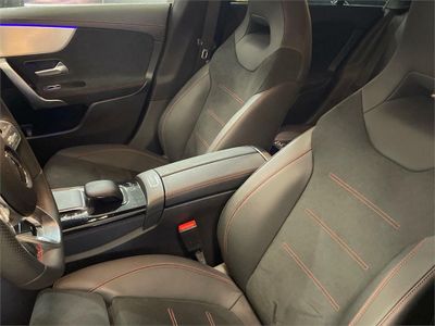 Mercedes CLA 220 D DCT Shooting Brake