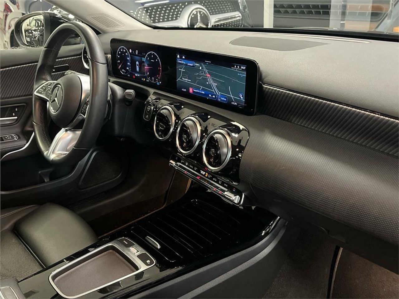 Mercedes Clase A 200 d - Foto 2