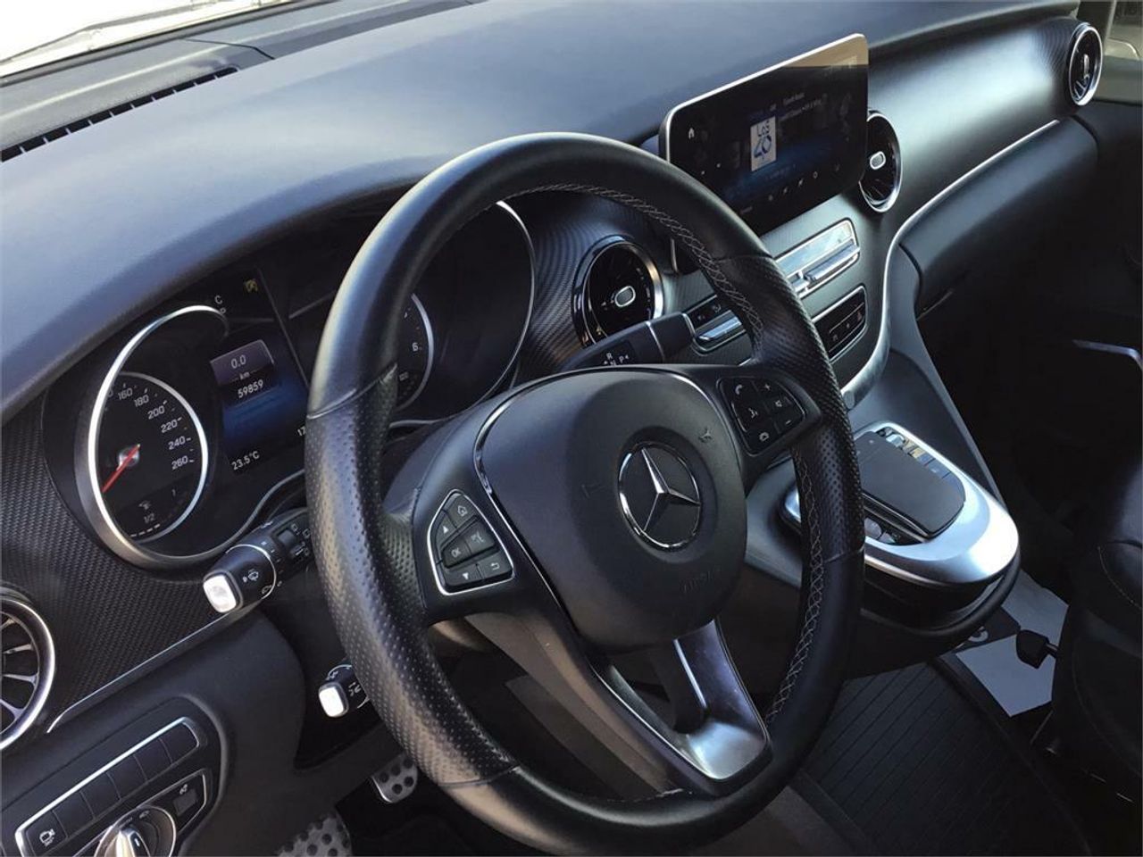 Mercedes Clase V 300 d Avantgarde Largo - Foto 2