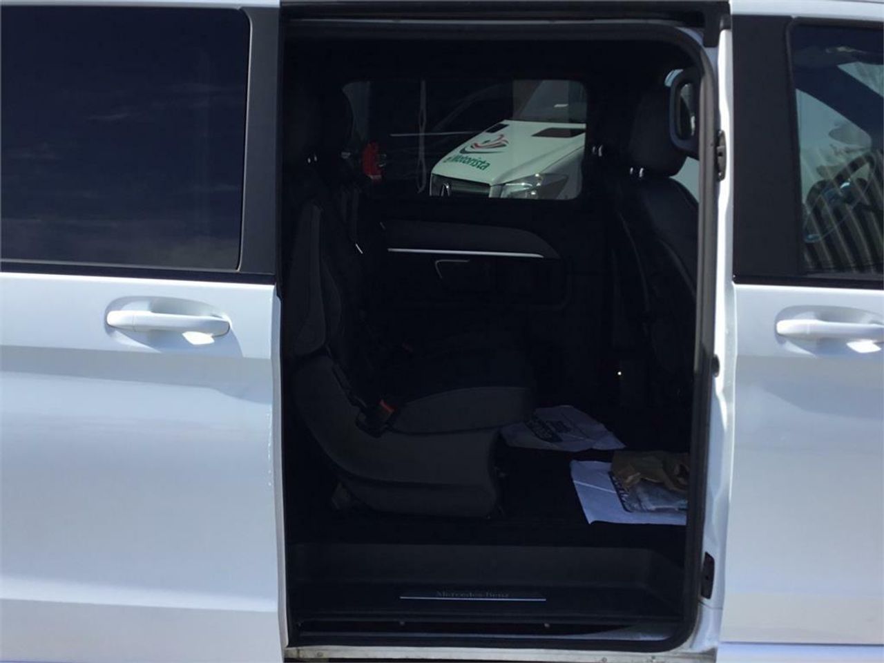 Mercedes Clase V 300 d Avantgarde Largo - Foto 2