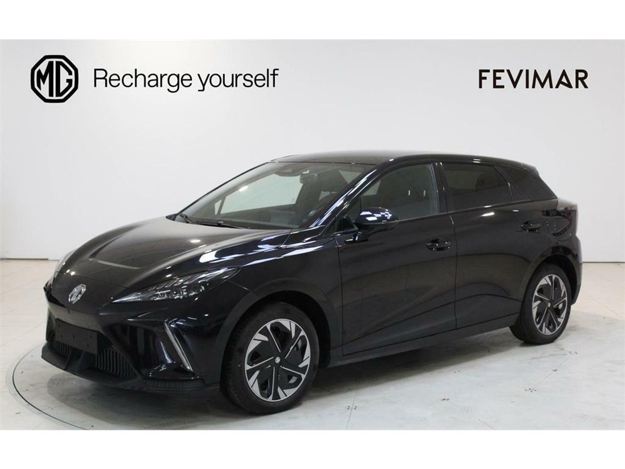 MG MG4 64kWh Luxury - Foto 2