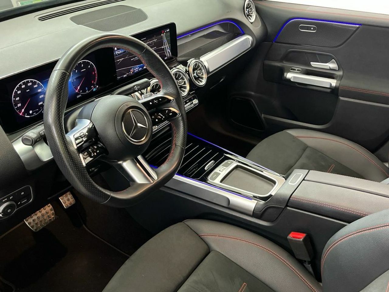 Mercedes Clase GLB 200 d 4MATIC - Foto 2
