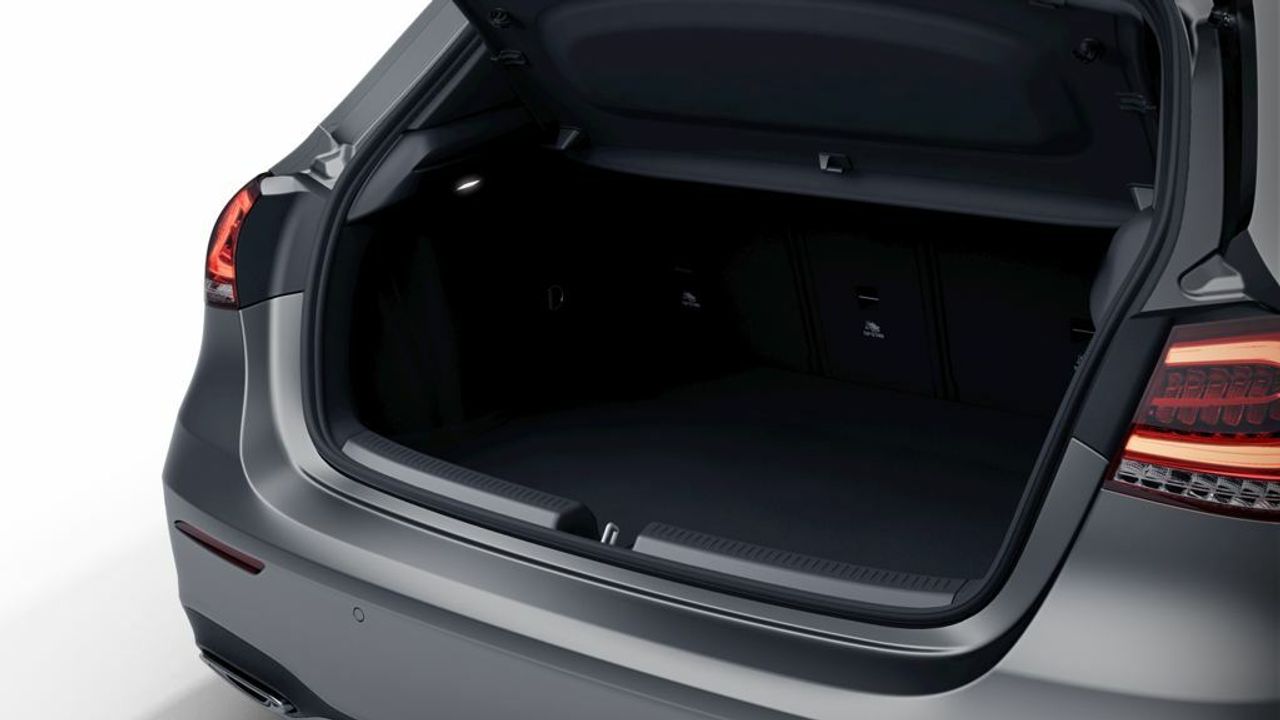 Mercedes Clase A 200 d AMG Line (EURO 6d) - Foto 2