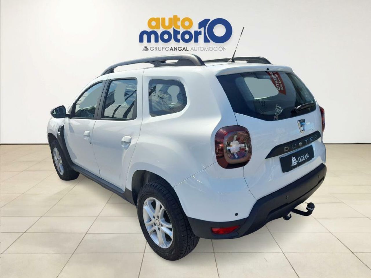 Dacia Duster Essential Blue dCi 85kW (115CV) 4X4 - Foto 2