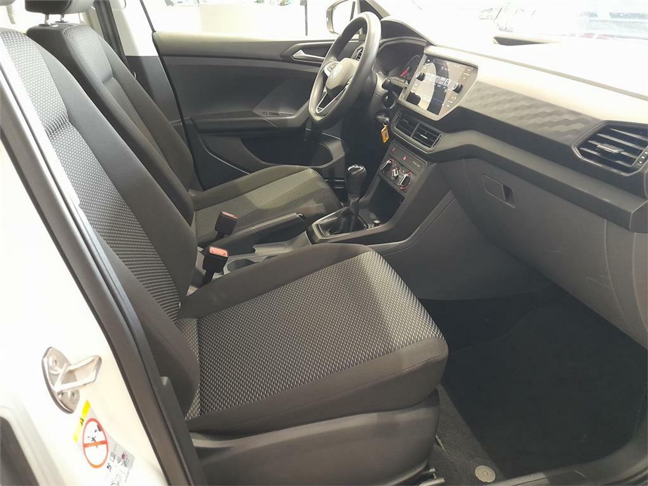 Volkswagen T-Cross Advance 1.0 TSI 70kW (95CV) - Foto 2