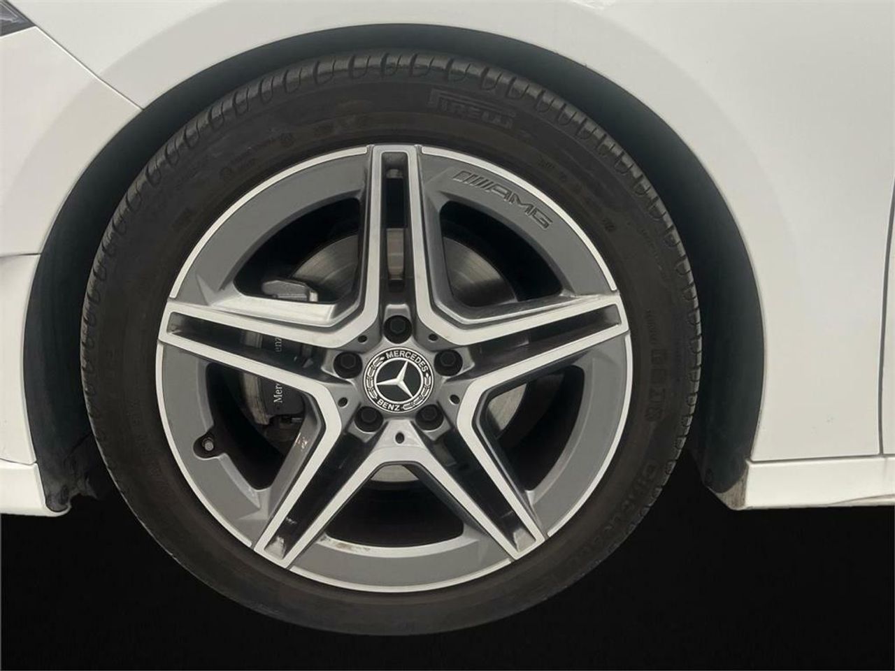 Mercedes Clase A 200 d AMG Line (EURO 6d) - Foto 2