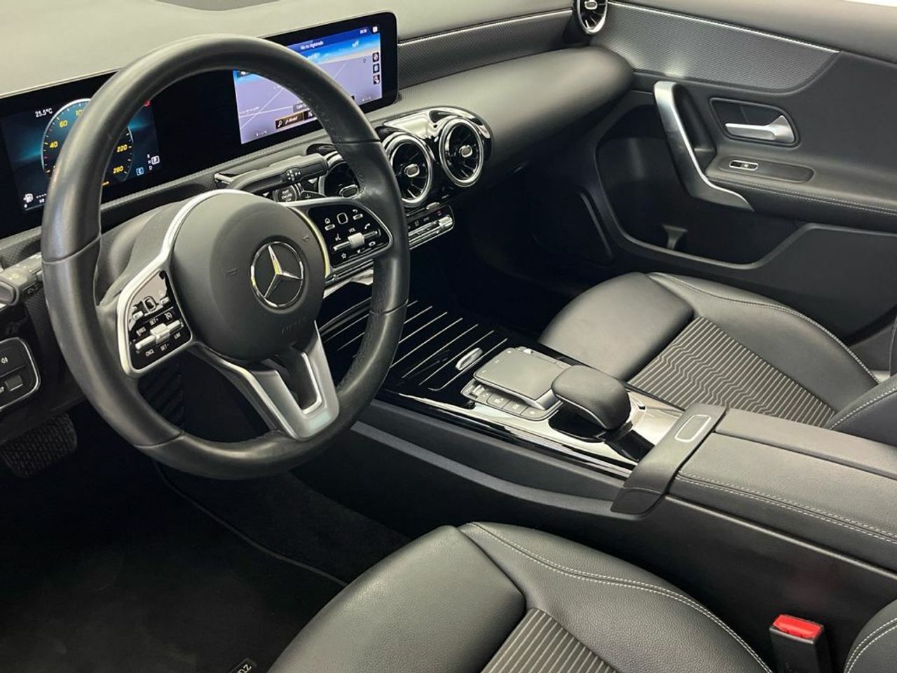 Mercedes Clase A 220 d Progressive (EURO 6d) - Foto 2