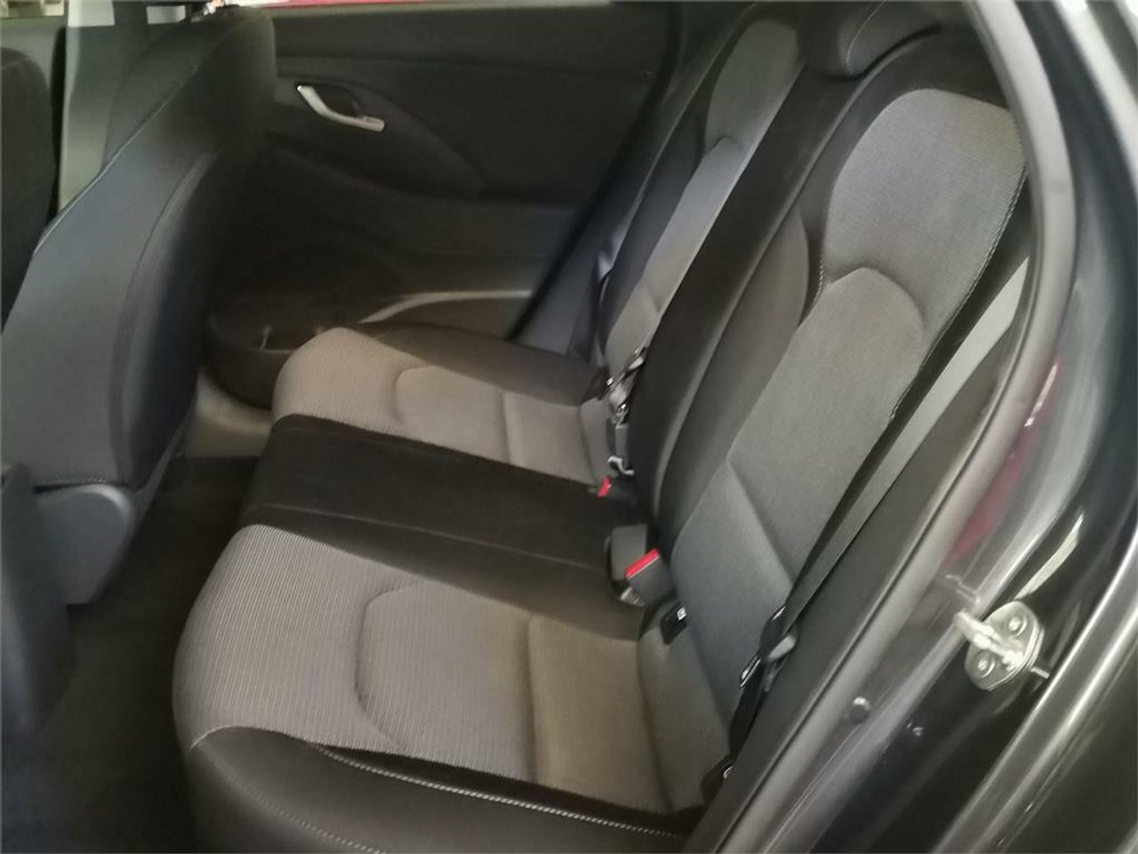 Hyundai i30 1.5 DPI Essence - Foto 2