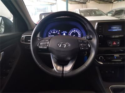 Hyundai i30 1.5 DPI Essence