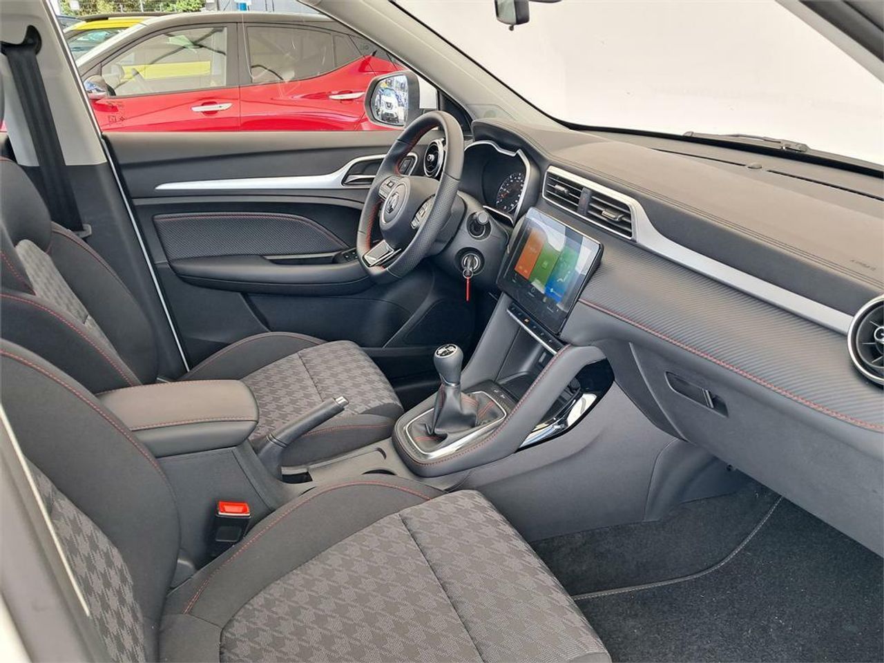 MG ZS 1.5 Comfort - Foto 2