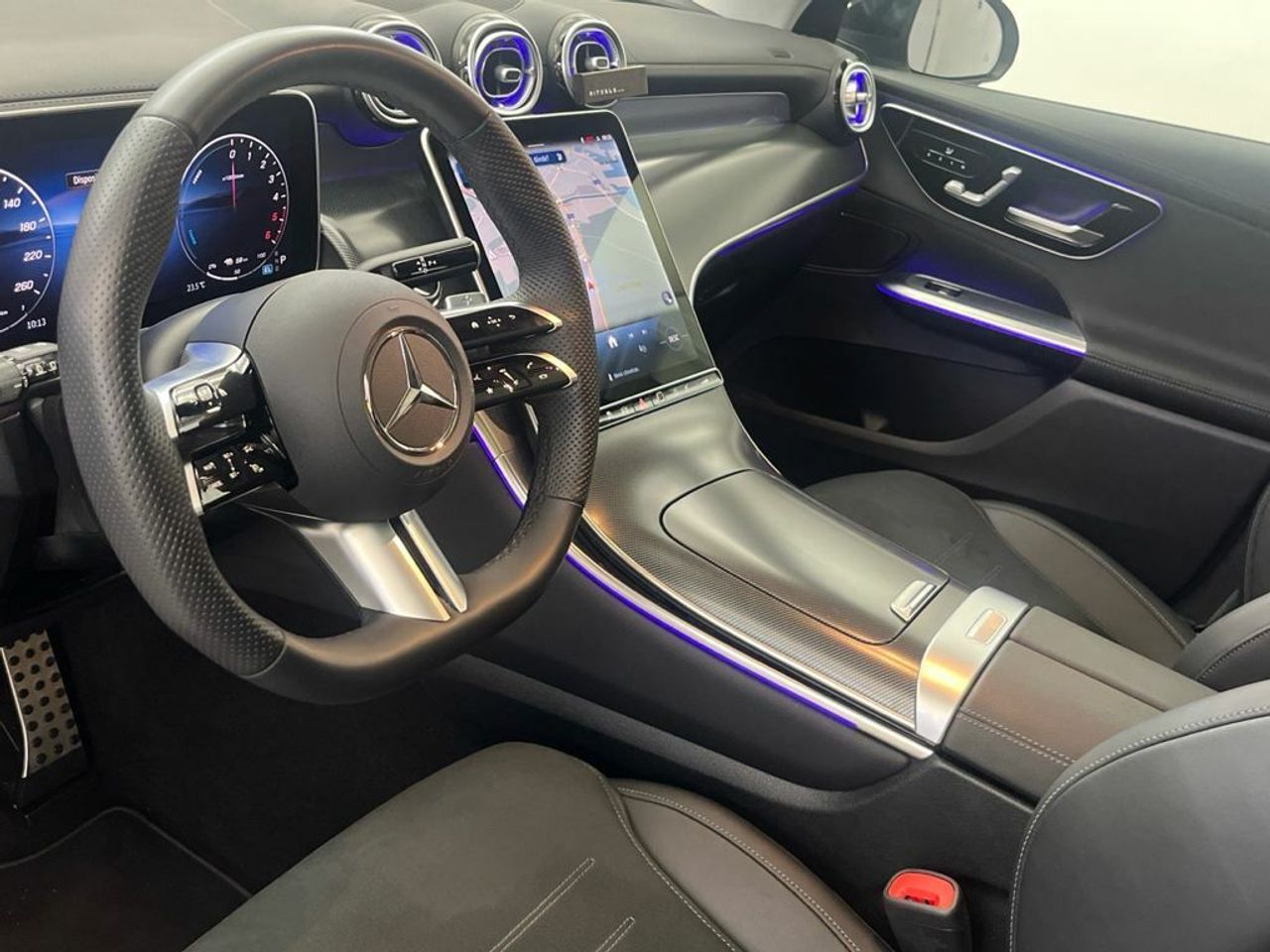 Mercedes GLC 300 de 4Matic AMG Line - Foto 2