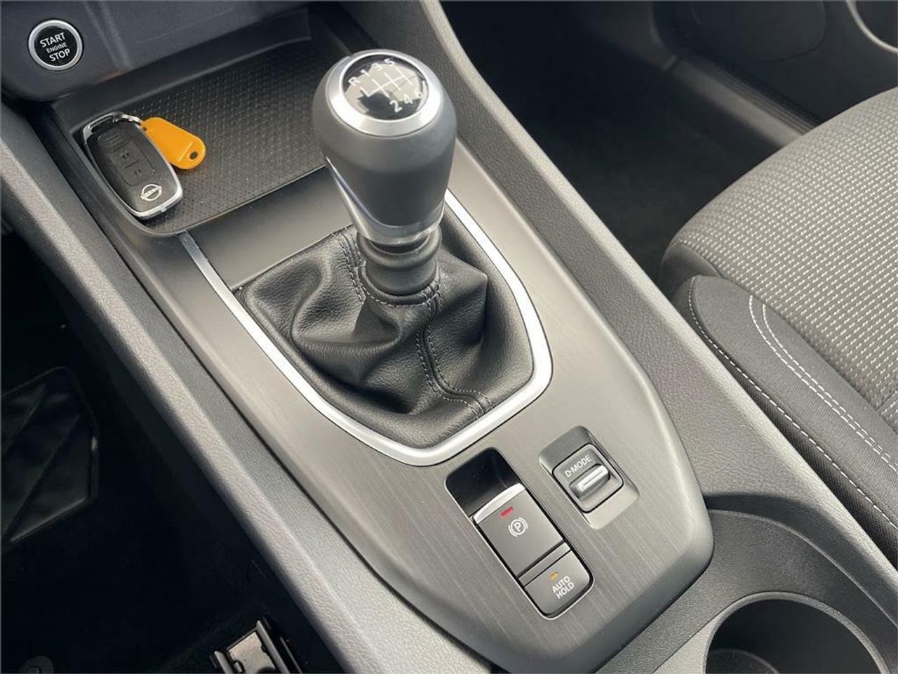 Nissan Qashqai DIG-T 103kW (140CV) mHEV 4x2 Acenta - Foto 2